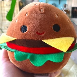 NWT Carl the Cheeseburger Kellytoy Squishmallow 5”